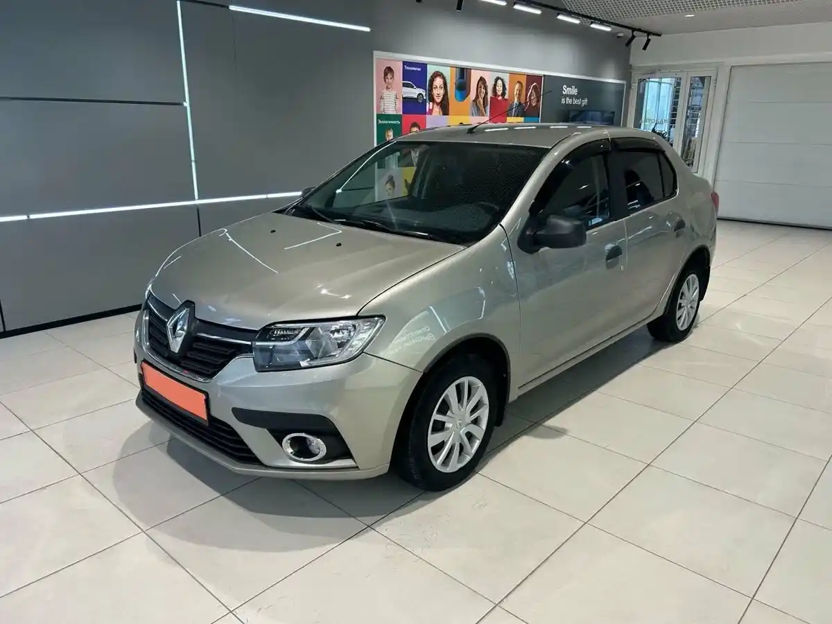 Renault Logan с салона по цене от 316 000 рублей